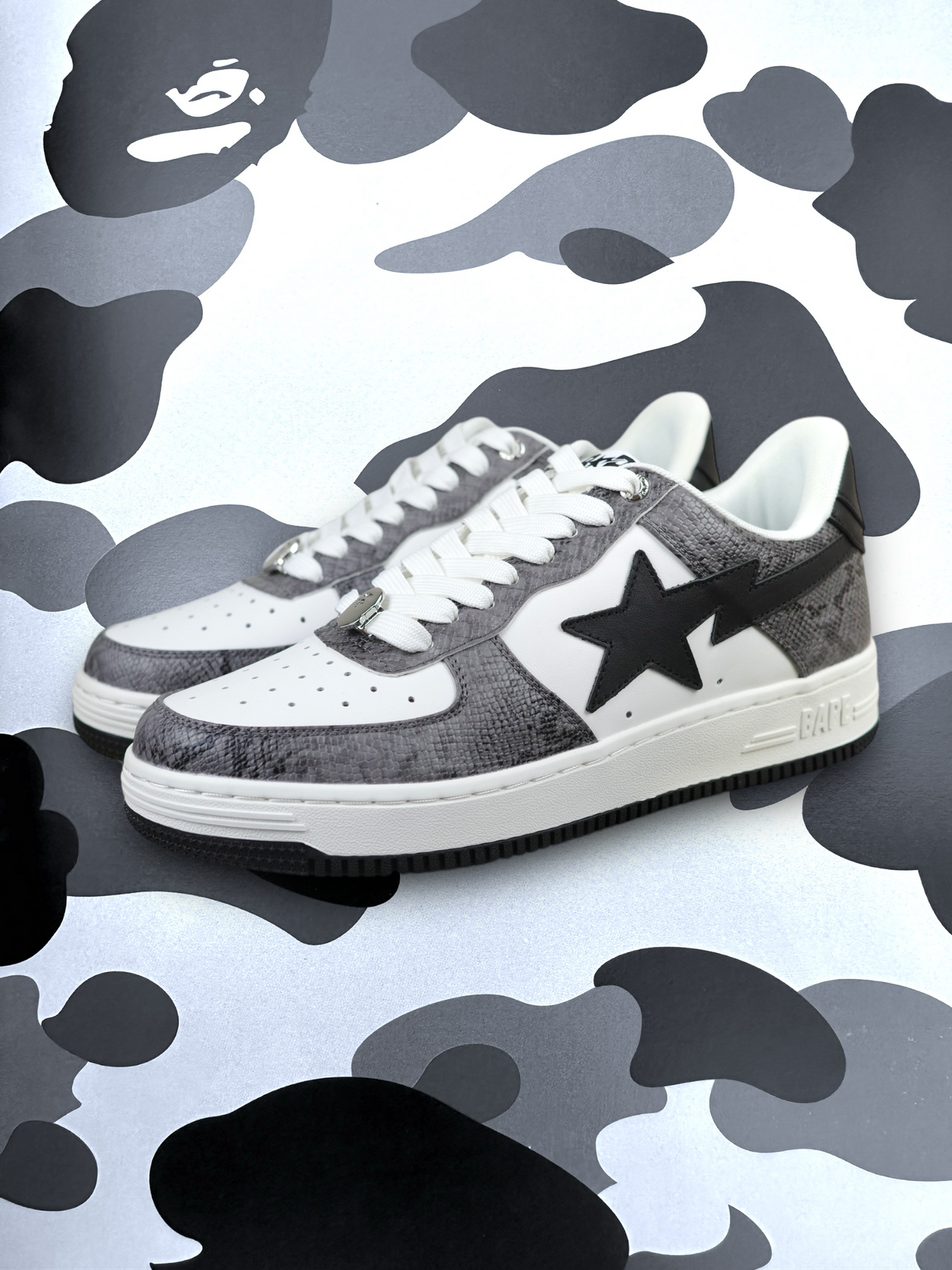 Bapesta Snake Skin