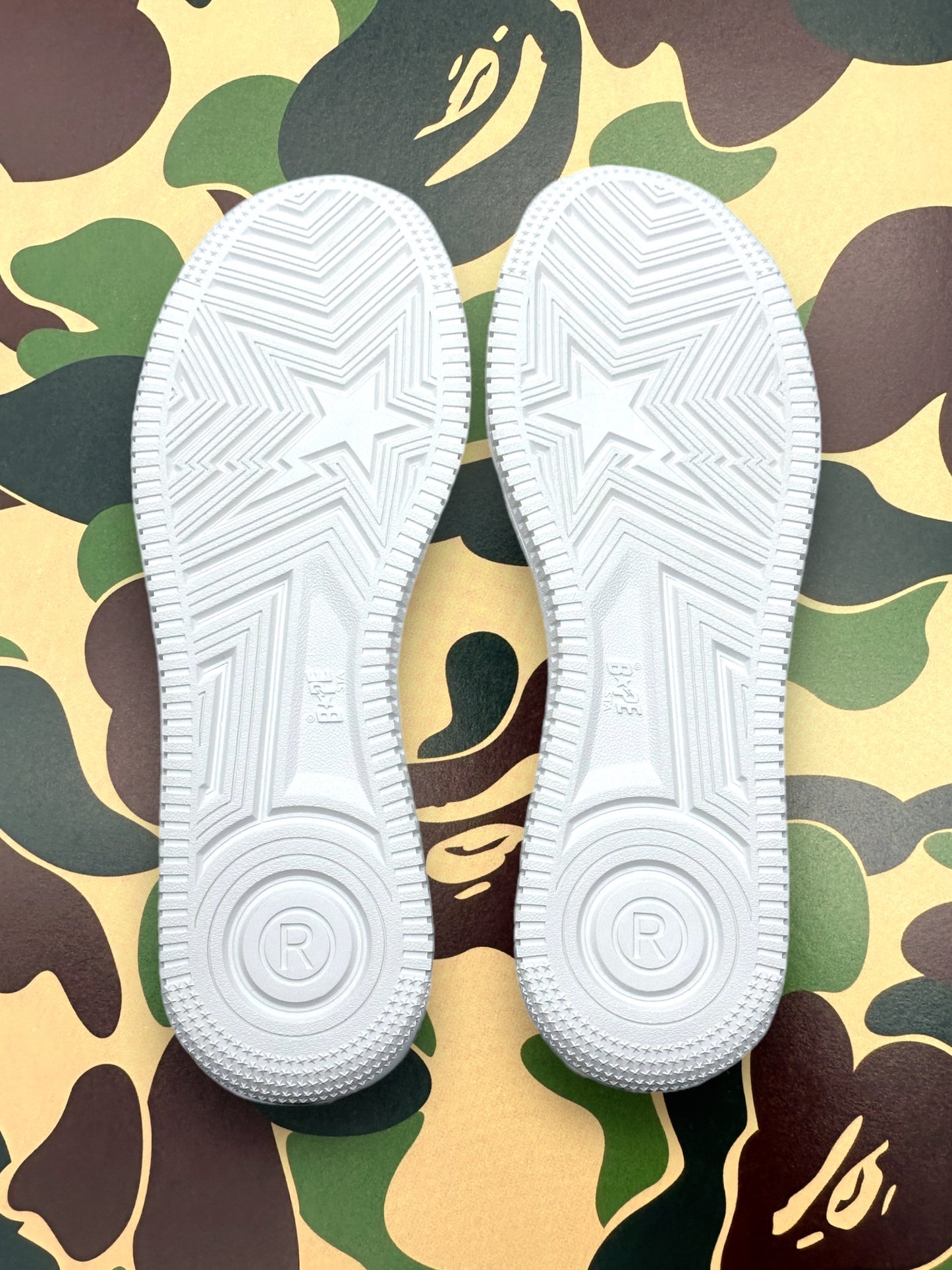 BAPESTA Green Camo STA White